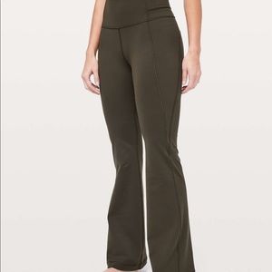 Lululemon groove pant dark olive 4